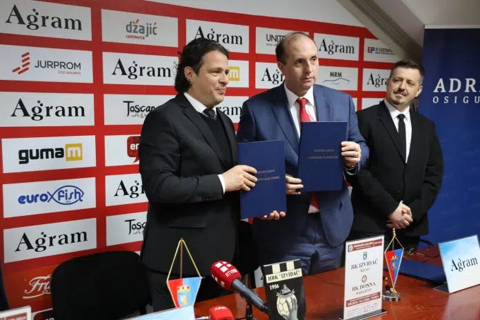 Toni Kraljević i Davor Martinović: Autobus za Izviđač simbol je