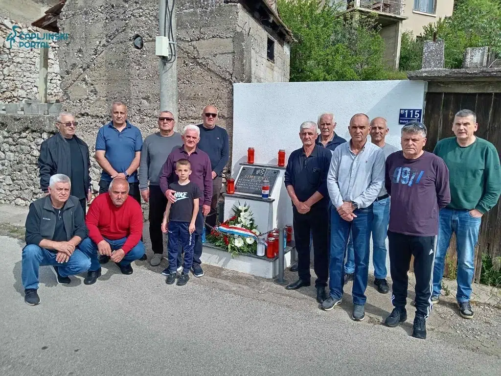 FOTO | U Dretelju obilježena 33. godišnjica smrti branitelja Šime Evića