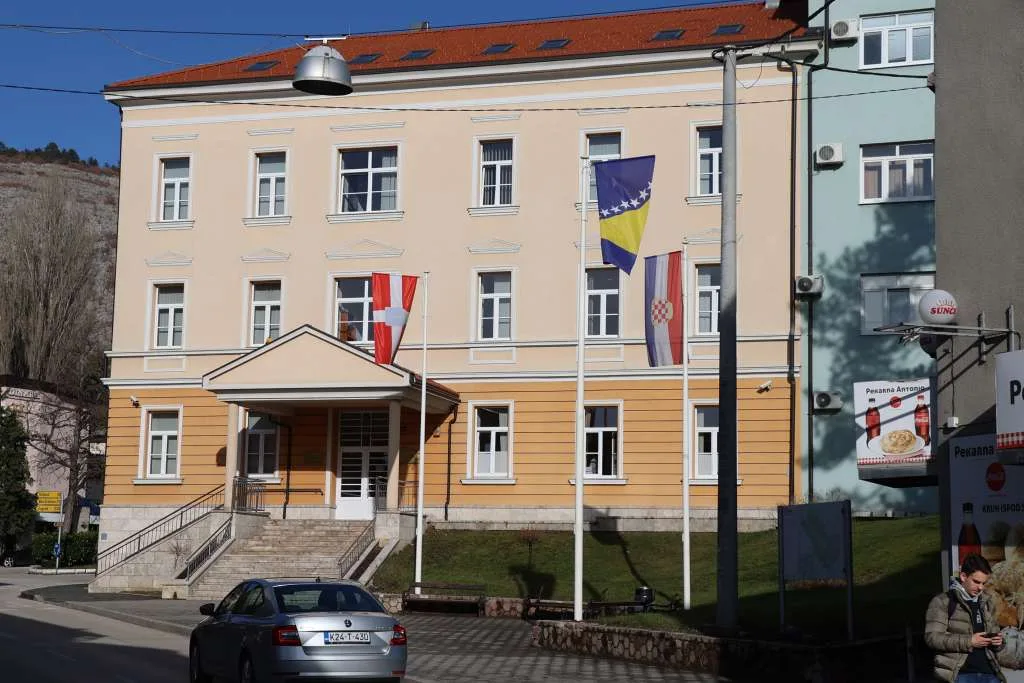 Grad Livno prodaje građevinsko zemljište na Begovači i Odžaku putem licitacije