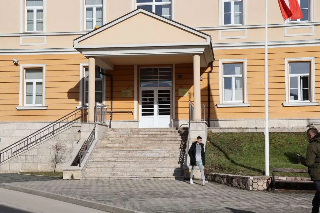 Kako je Grad Livno dijelio novce u izbornoj 2024. godini?