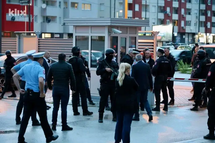 SIPA pokušala privesti Dodika, spriječili ih policajci Republike Srpske