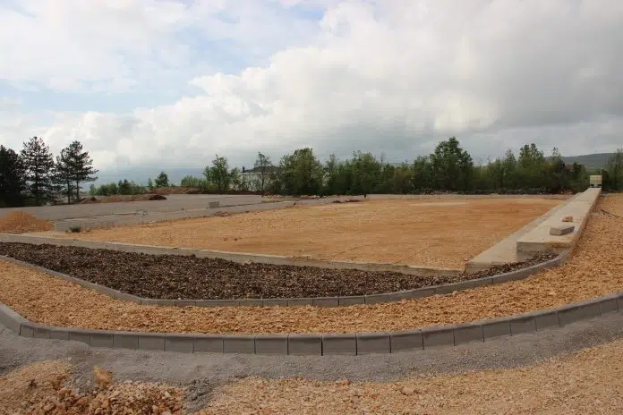 Završena prva faza projekta uspostavljanja zelene površine u naselju Carski