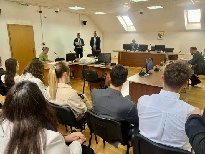 Studenti Pravnog fakulteta iz Mostara posjetili Županijski sud u Livnu