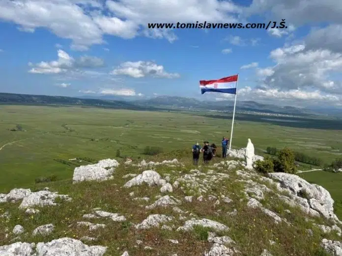 DOBRO vam umjereno vedro jutro iz Tomislavgrada!