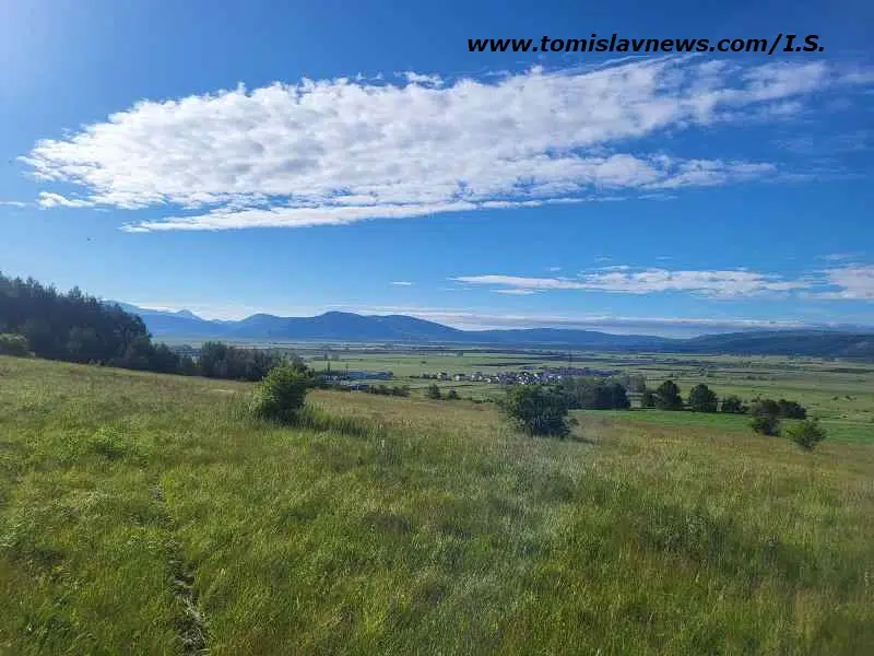 DOBRO vam umjereno vedro i toplo jutro iz Tomislavgrada!