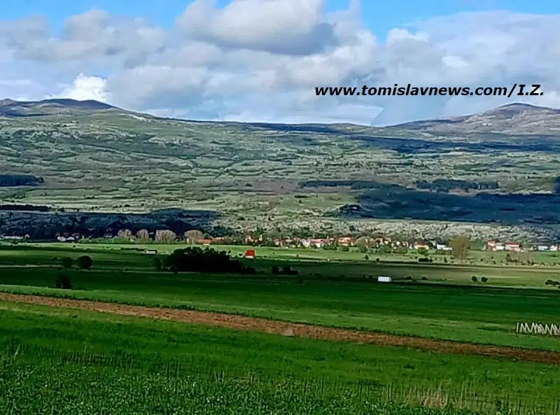 DOBRO vam umjereno vedro jutro iz Tomislavgrada!