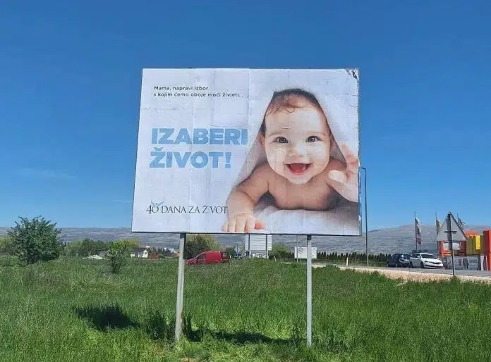 Diljem Hercegovine su osvanuli plakati za život