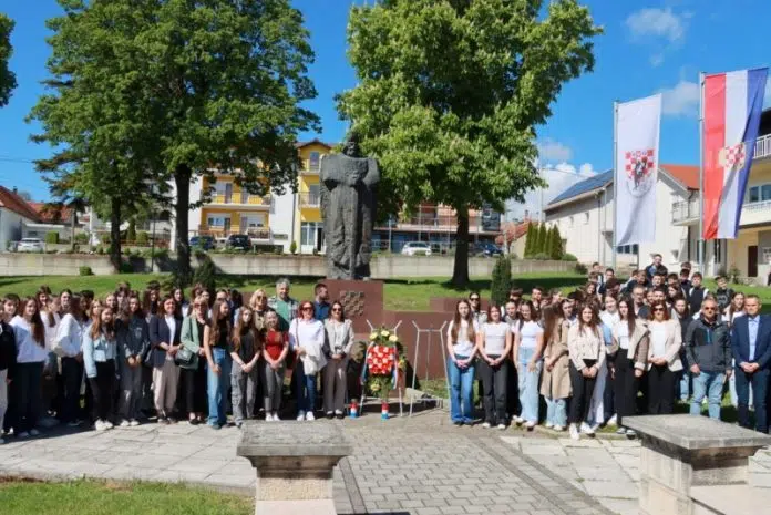 FOTO: U Tomislavgradu održano 5. natjecanje učenika osnovnih i srednjih