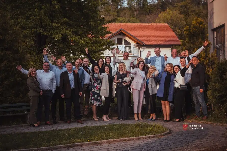 Okupljanje maturanata Srednje škole Prozor nakon 25 godina