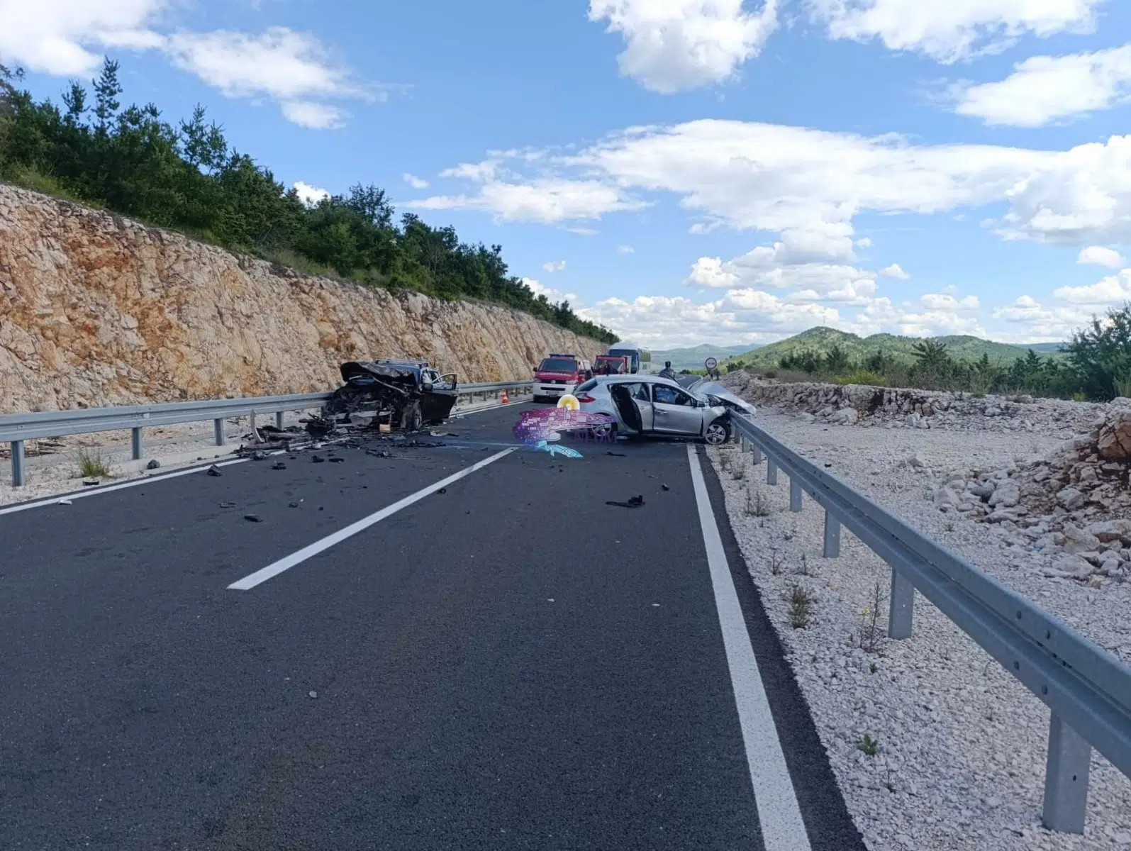 U prometnoj nesreći na cesti Neum-Stolac jedna osoba smrtno stradala, više ozlijeđenih