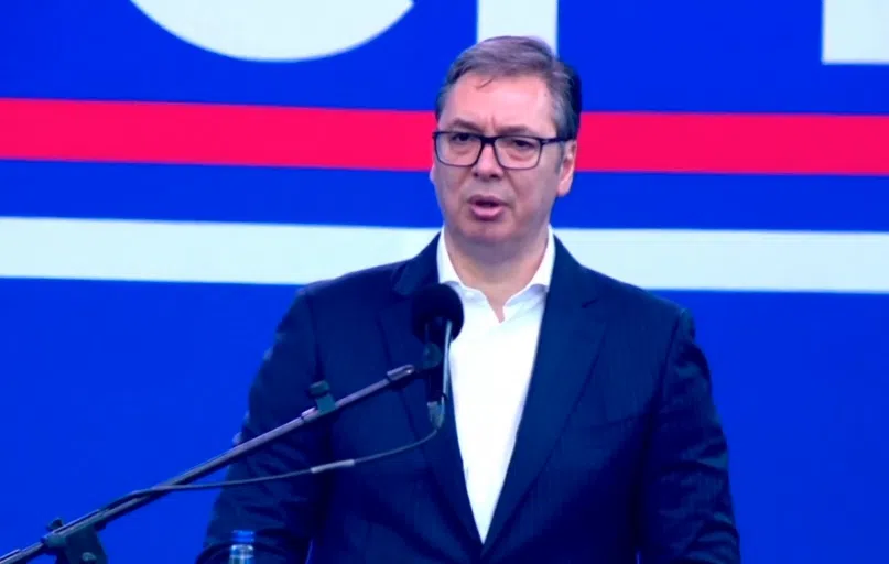 Vučić: Potrebna izmjena zakona da bi se pravo i pravda vratili u Srbiju
