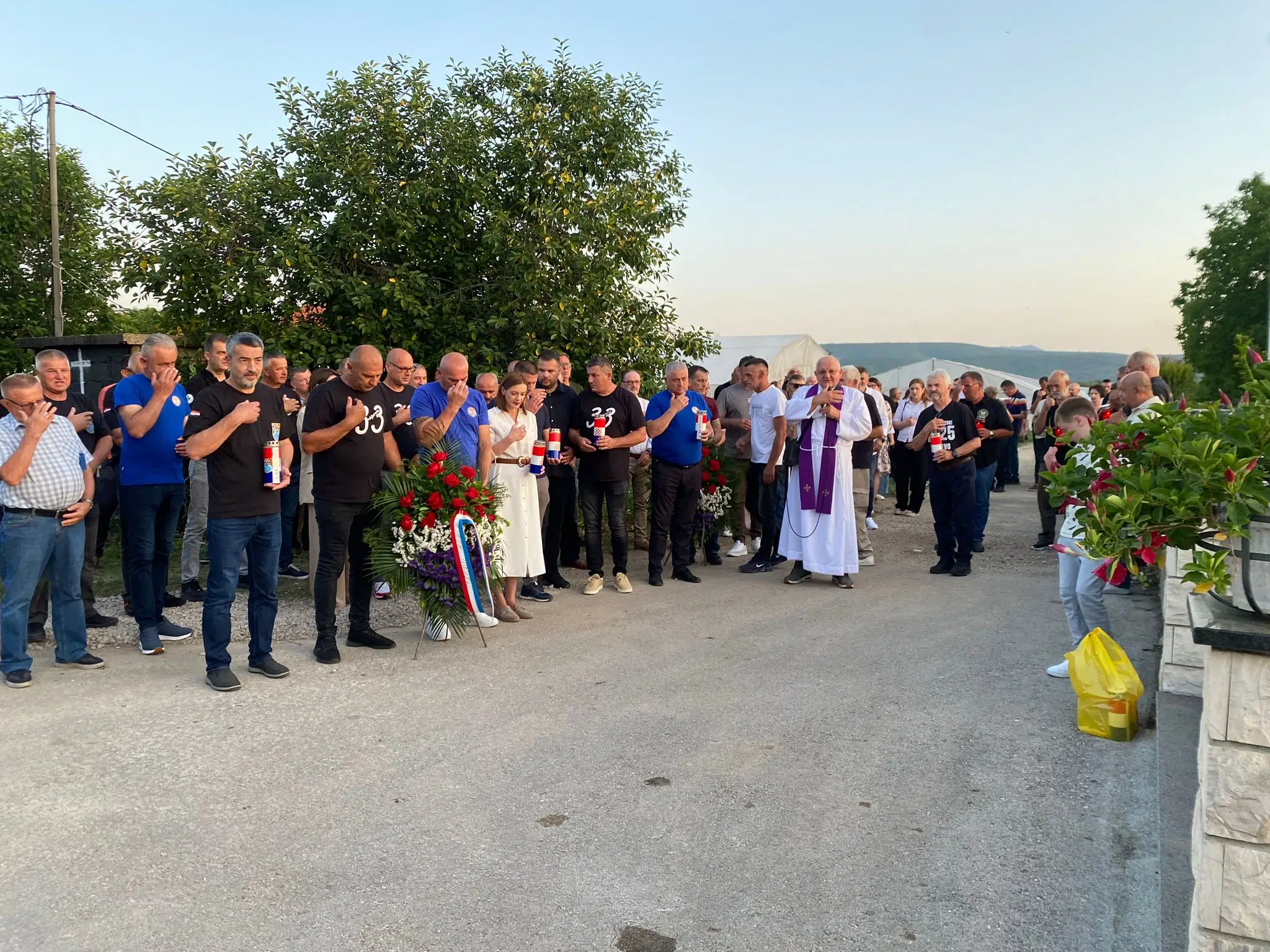 FOTO | Lipanjske zore u Čeljevu – služena sveta Misa za poginule branitelje
