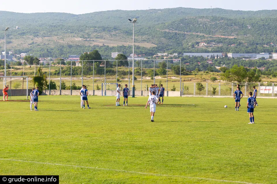 FOTO: Borbeni kadeti Gruda poraženi u prvoj utakmici doigravanja za prvaka BiH