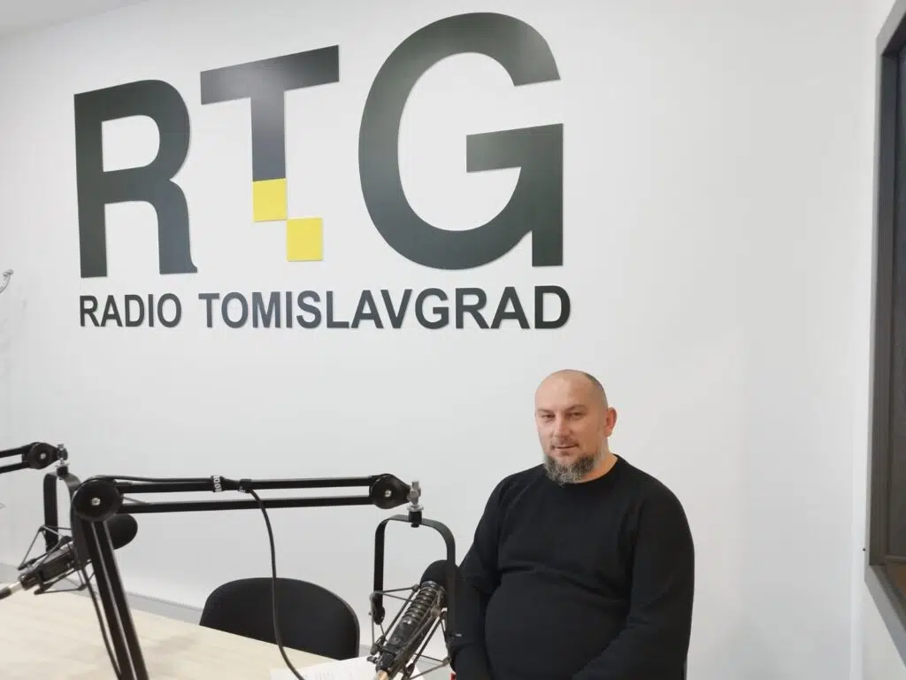 Kipar Ilija Skočibušić: Umjetnost nadahnuta vjerom