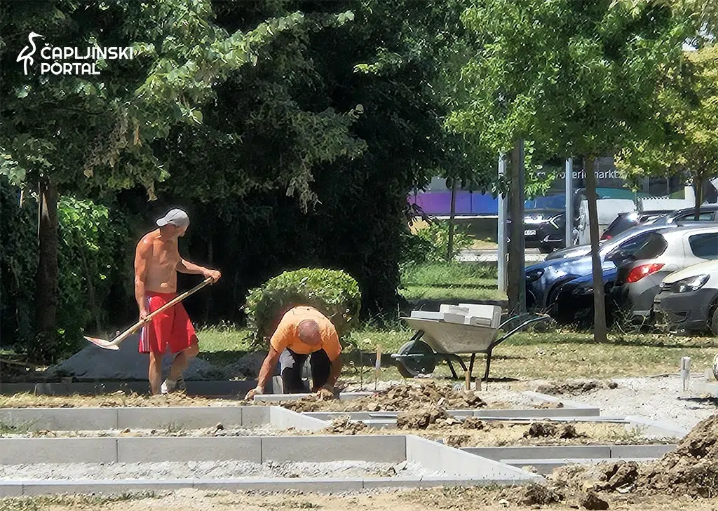FOTO | Peline: Šire se dječje igralište i park: Više sadržaja za sve uzraste