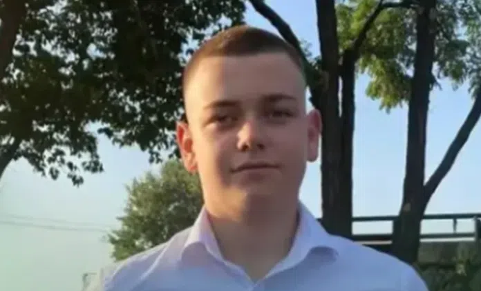 Petar (18) nastavlja borbu za život