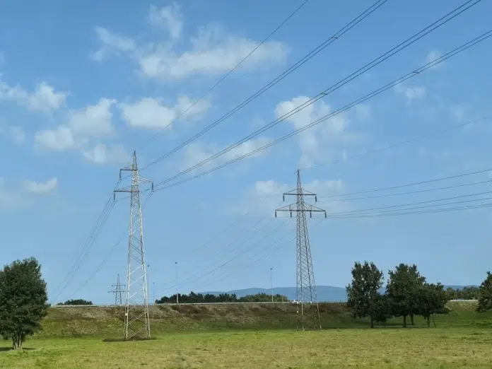 Privremeni prekidi u isporuci električne energije u više naselja livanjskog