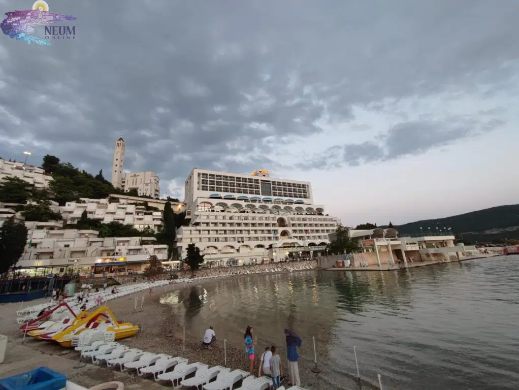 U Neumu svi očekuju rekordnu sezonu, dolaze turisti iz cijelog svijeta, hotelijeri žele više od 310.000 noćenja