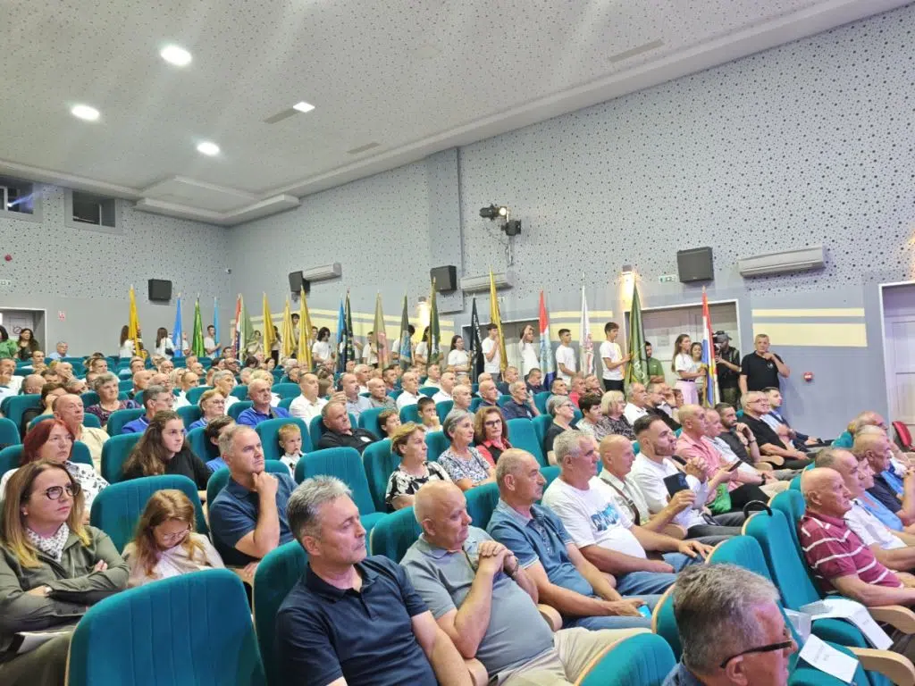 Tomislavgrad: Održana svečana akademija povodom Dana brigade kralja Tomislava (foto/video)