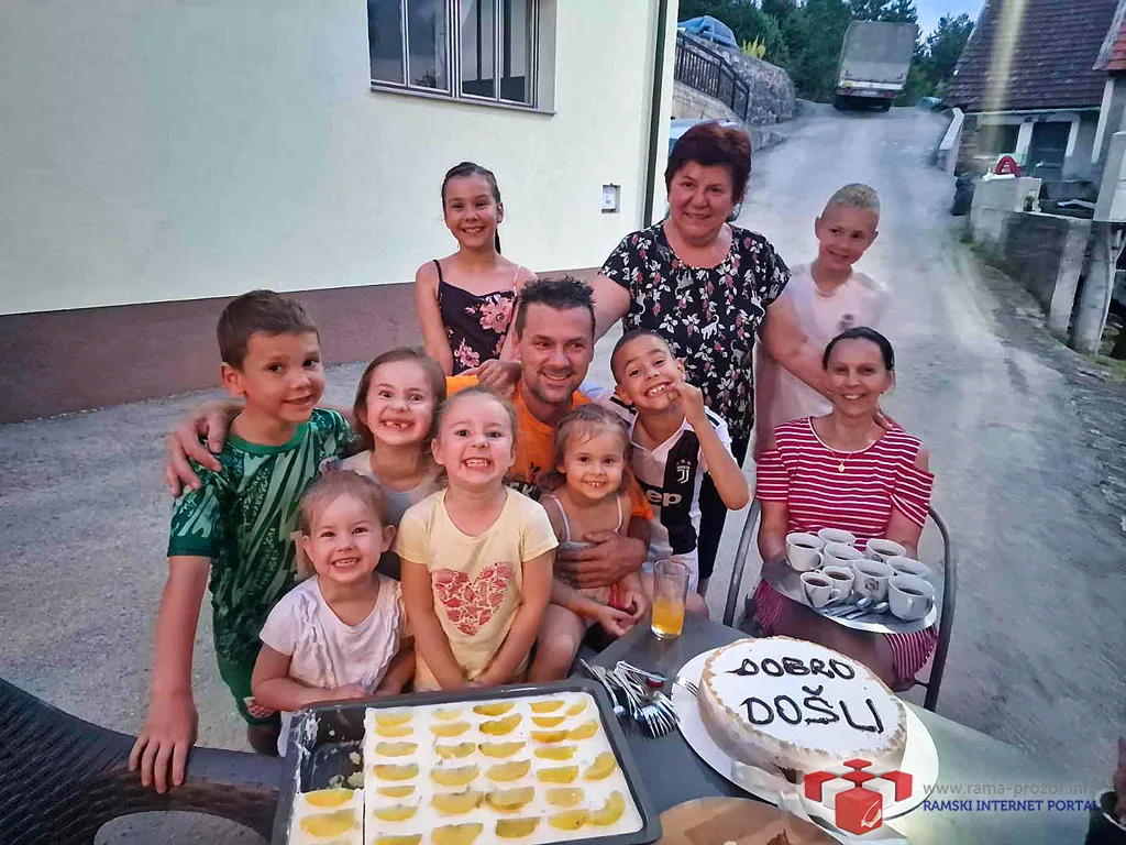 “Anđe, ajmo mi kući”: Sedmeročlana obitelj Ćališ vratila se u Ramu