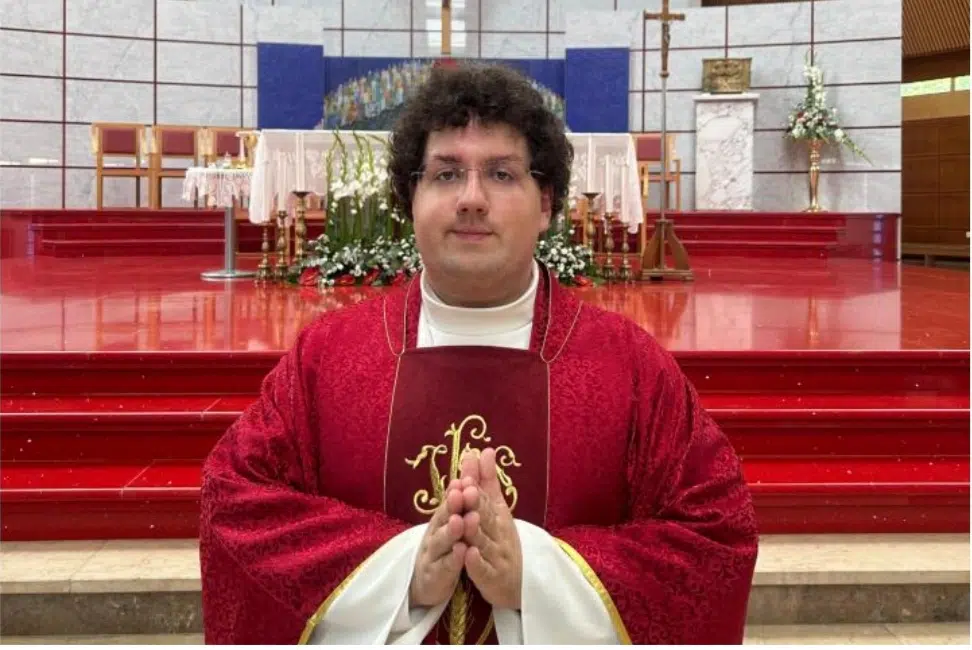 Don Mate Galić će proslaviti Mladu misu pod geslom “Zla se kloni, a čini dobro, traži mir i za njim idi”