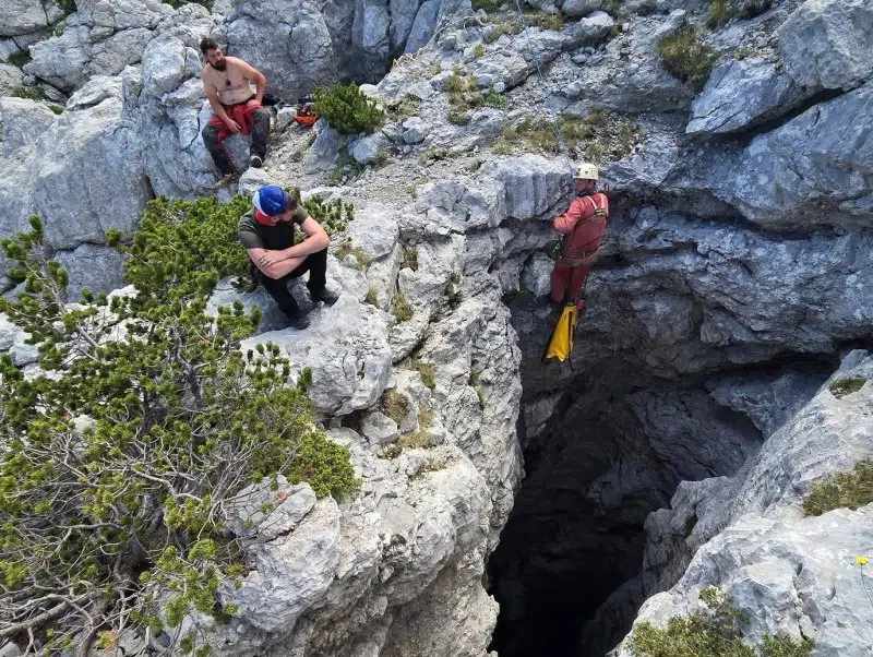 FOTO: 16. Međunarodna speleološka i znanstveno – istraživačka ekspedicija Mijatovih dvora “Srce Čvrsnice” donosi brojne rezultate!