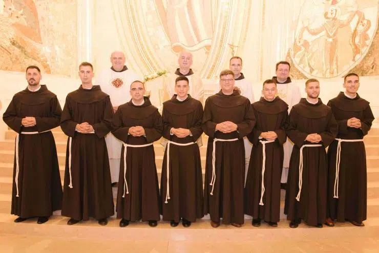 Na Humcu osmorica novaka polažu prve zavjete