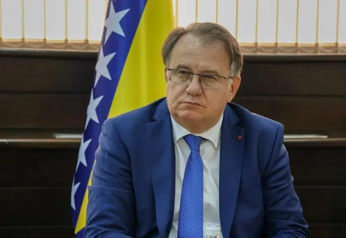 Nermin Nikšić: ”Minimalac 1.000 KM pokazao dobre rezultate, mirovine idu