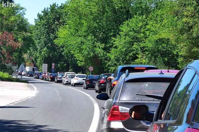 Pojačan intenzitet prometa diljem BiH i na graničnim prelazima tijekom vikenda