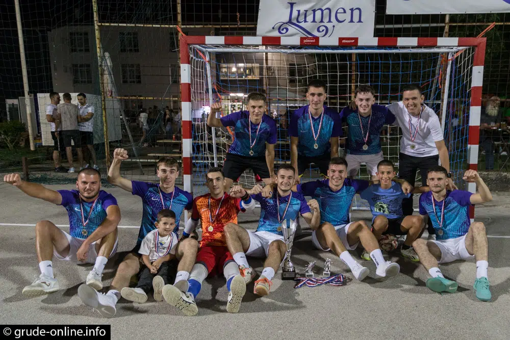 FOTO: SC Crnač pobjednik prvog malonogometnog turnira Sovići 2025.