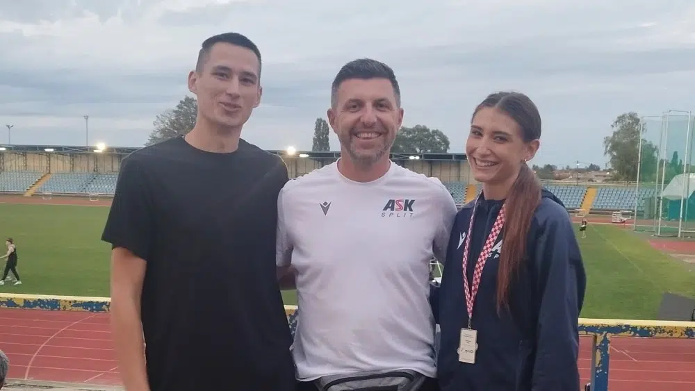 Ćurković osvojila srebro, Kozina broncu