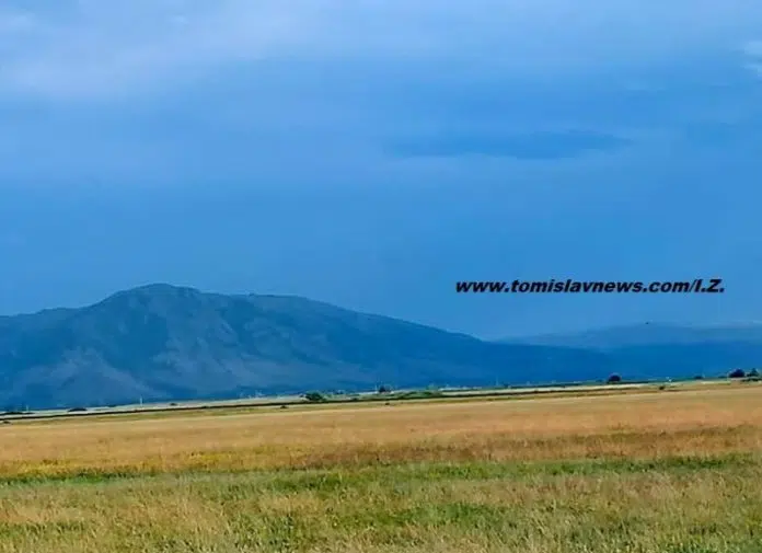 DOBRO vam oblačno, tiho i kišno nedjeljno jutro iz Tomislavgrada!