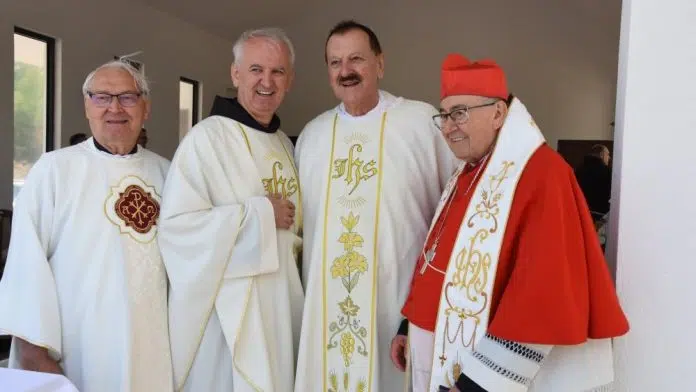 Fra Šimun Šito Ćorić proslavio Zlatnu misu, pedeset godina svećeništva