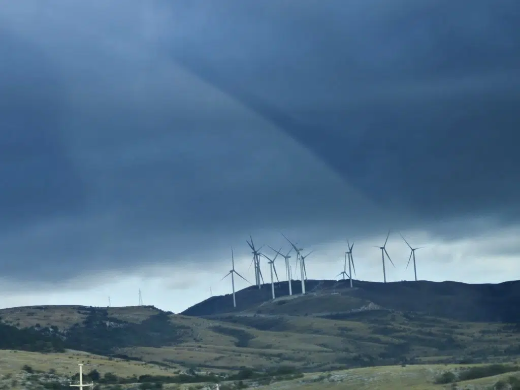 Krški sustav pod prijetnjom: planirana izgradnja 500 elektrana bez znanstvene procjene