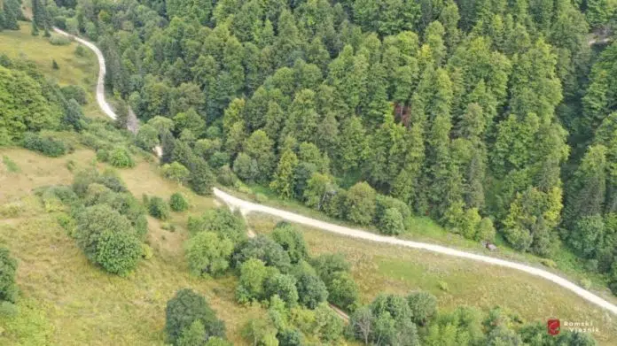 Spomen na prošlost u vrletima podnožja Zec planine