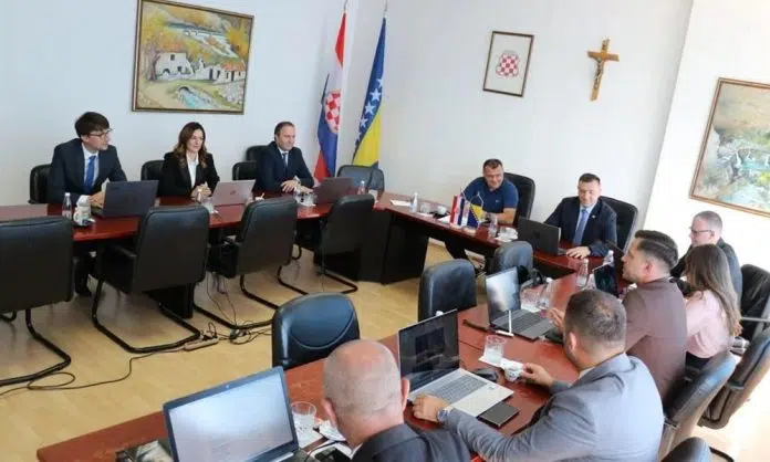 Vlada ŽZH mijenja zakone o državnim službenicima, prostornom uređenju i