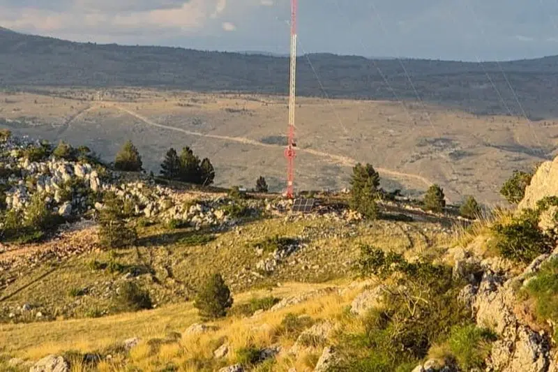 Peticija protiv uništavanja prirode i postavljanja ispitnih stupova za vjetropark na području Orlovog kuka