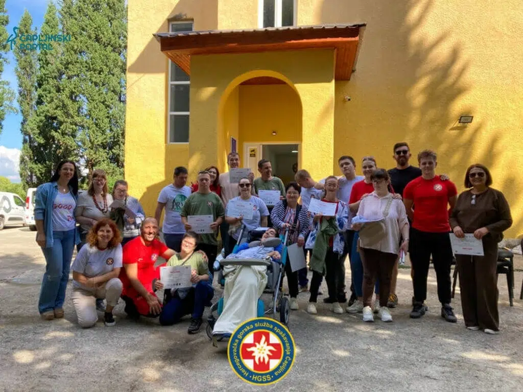 FOTO | HGSS Čapljina uz potporu OSCE-a održao interaktivnu radionicu ”Tko su junaci među nama”
