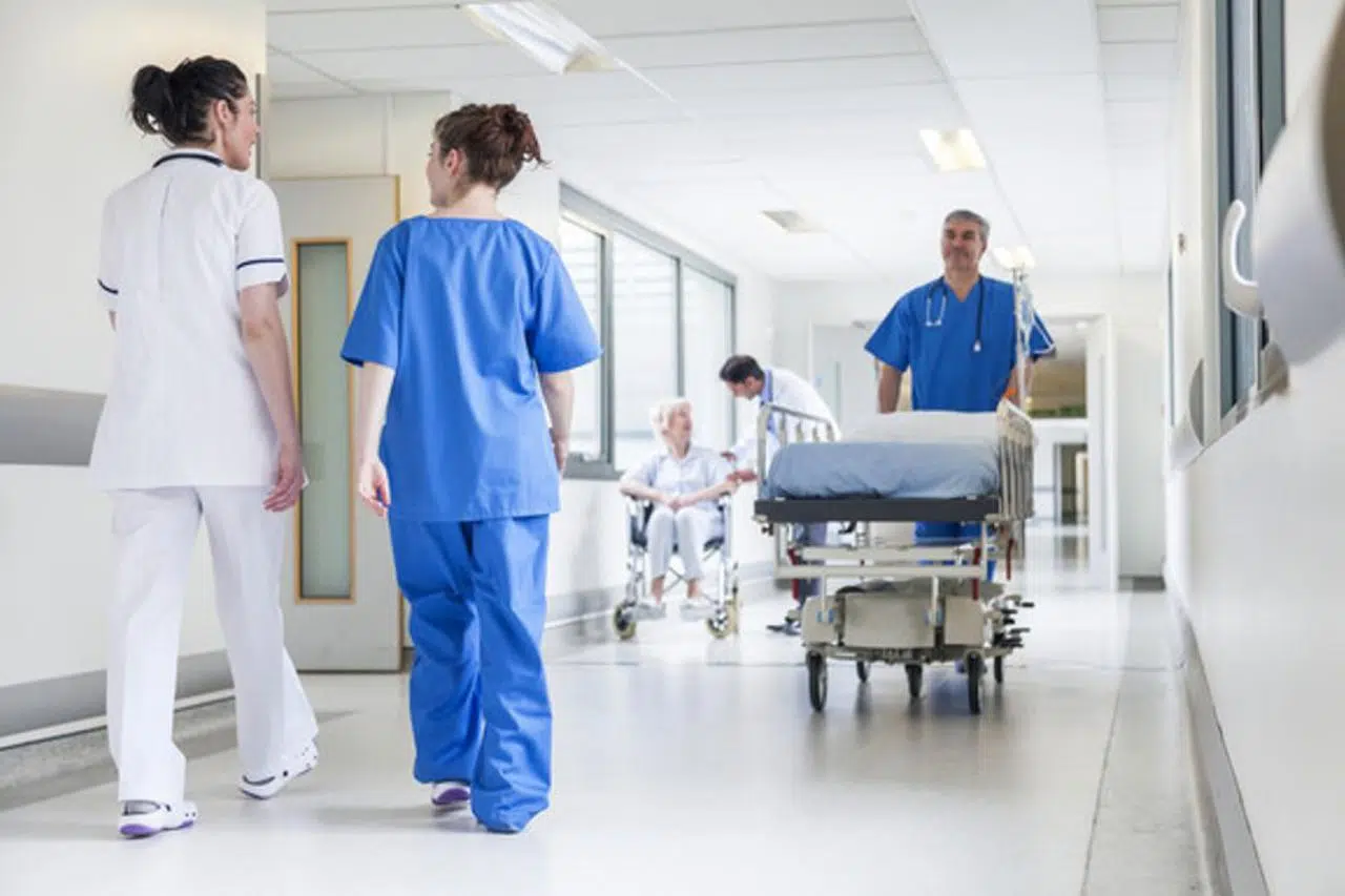 Splitu nedostaje 400 medicinskih sestara, ponuđena stipendija od 300 eura onima koji upišu Medicinsku školu
