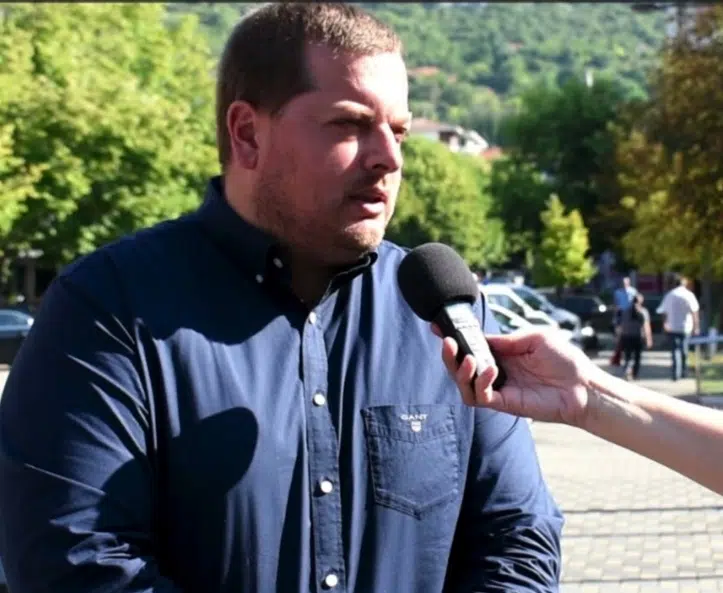 Svim učenicima prvih razreda srednjih škola Grad Ljubuški će isplatiti po 300 KM