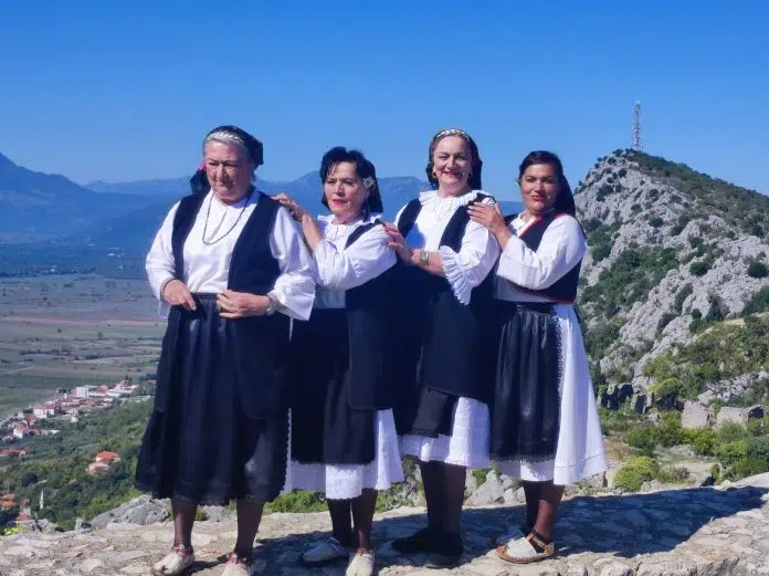 Ljubuški: Dream team prijatelji snimili spot za pjesmu „Oaza u