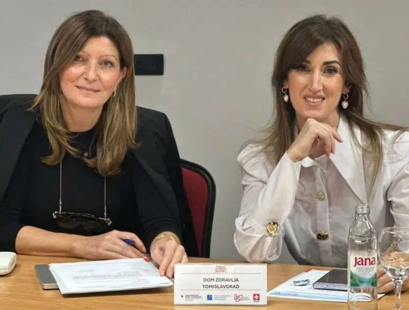 FOTO: Ravnateljica Doma zdravlja Tomislavgrad Ivanka Živković,dr.med. i Matijana Jurišić,dipl.med.sestra predstavljale DZ na sastanku o formiranju Centara za promociju zdravlja i prevenciju bolesti (CPP)