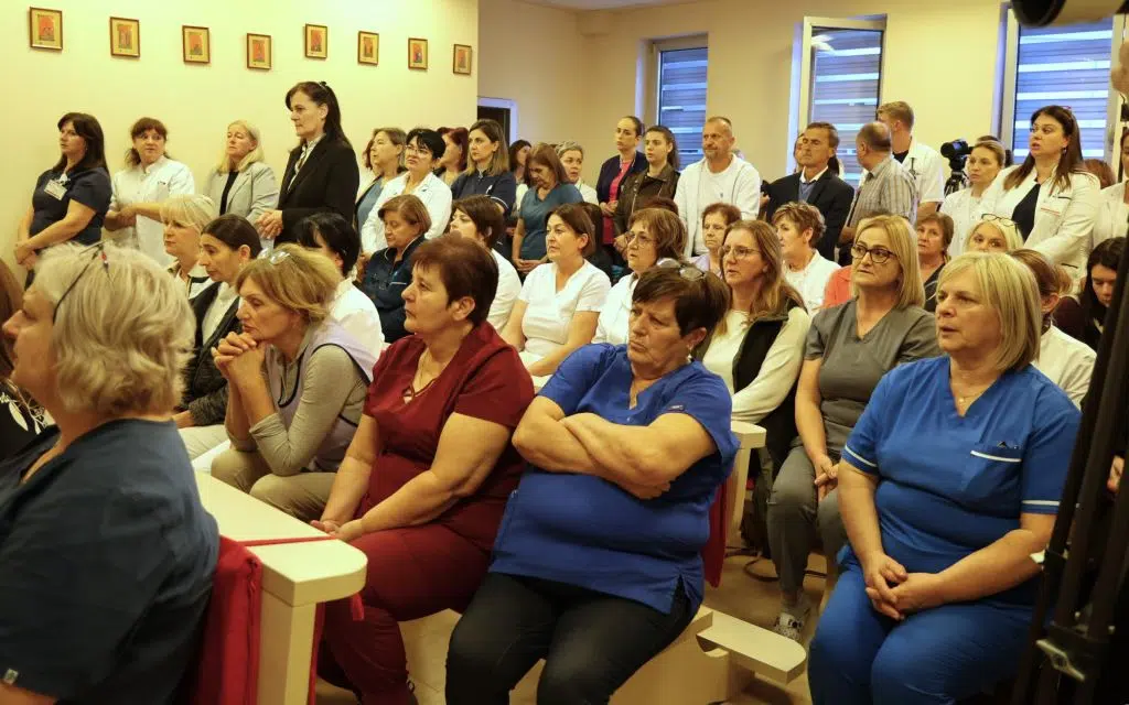 Biskup Palić zahvala kolektivu SKB Mostar za sve što čine za bolesnike