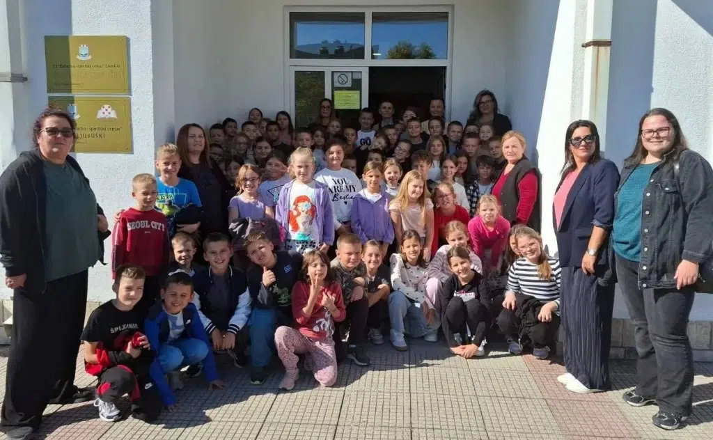 Akcija “Čitaj i ti”: U Knjižnicu Ljubuški učlanilo se 225 učenika trećih razreda osnovnih škola