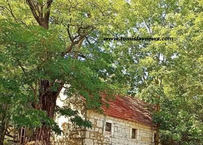 DOBRO vam umjereno vedro nedjeljno jutro iz Tomislavgrada!