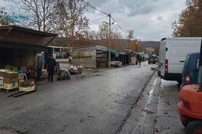FOTO | Provjerili smo cijene voća i povrća na pijaci – kupci i dalje najviše traže divlji šipak