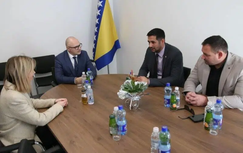 Ministar Tadić boravio u Tuzlanskoj županiji: Razmjena iskustava o unapređenju strukovnog obrazovanja
