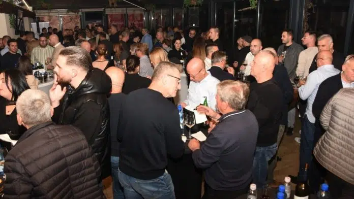 Na Andrinju blagoslovljeno mlado vino u nazočnosti velikog broja prijatelja