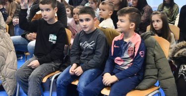 DARIVANJE OS IVANA MAZURANICA POSUSJE 20