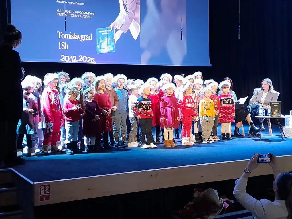 Topla božićna priča za djecu i odrasle predstavljena u KIC-u Tomislavgrad